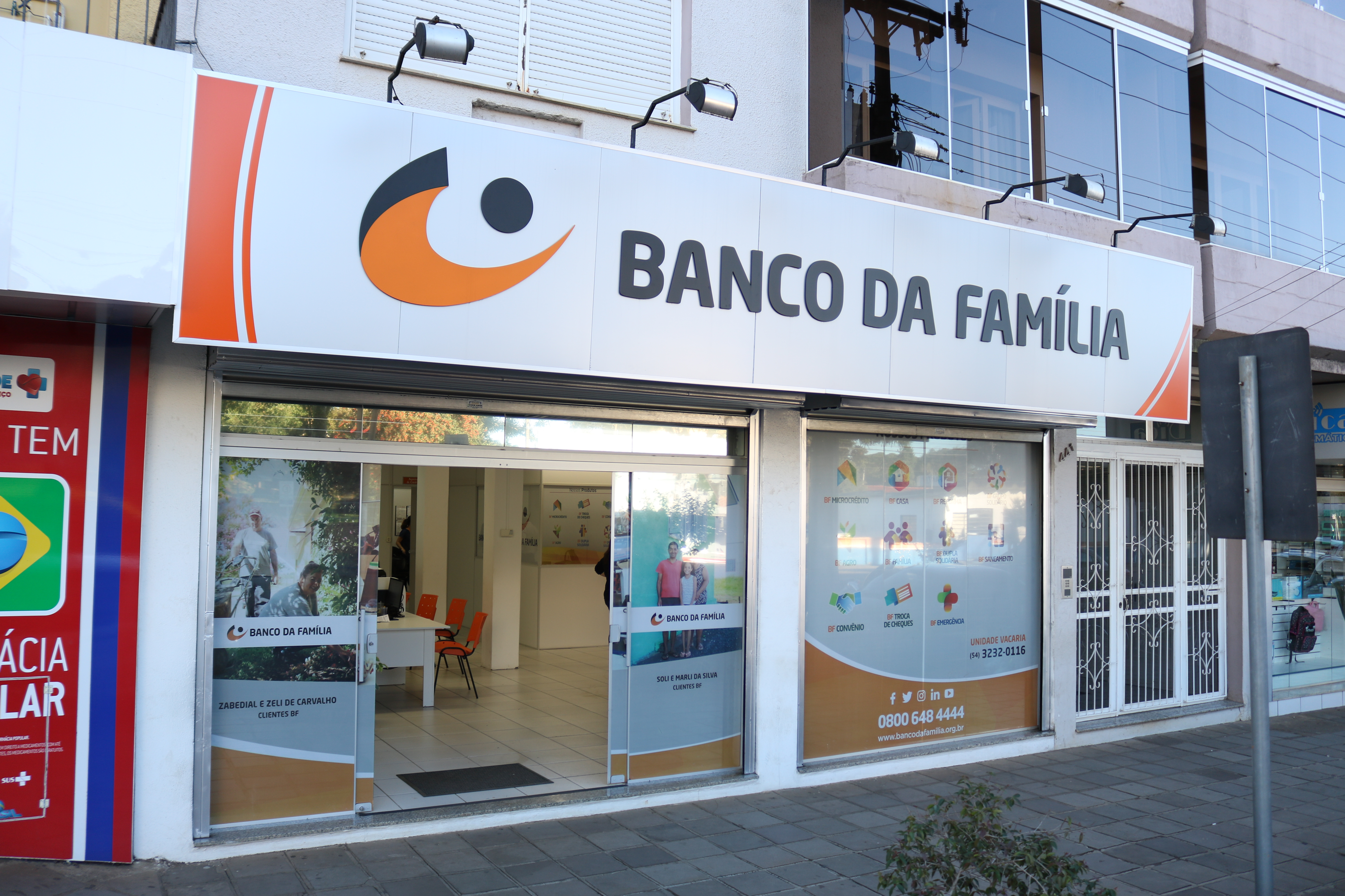 Where We Are Banco Da Fam Lia